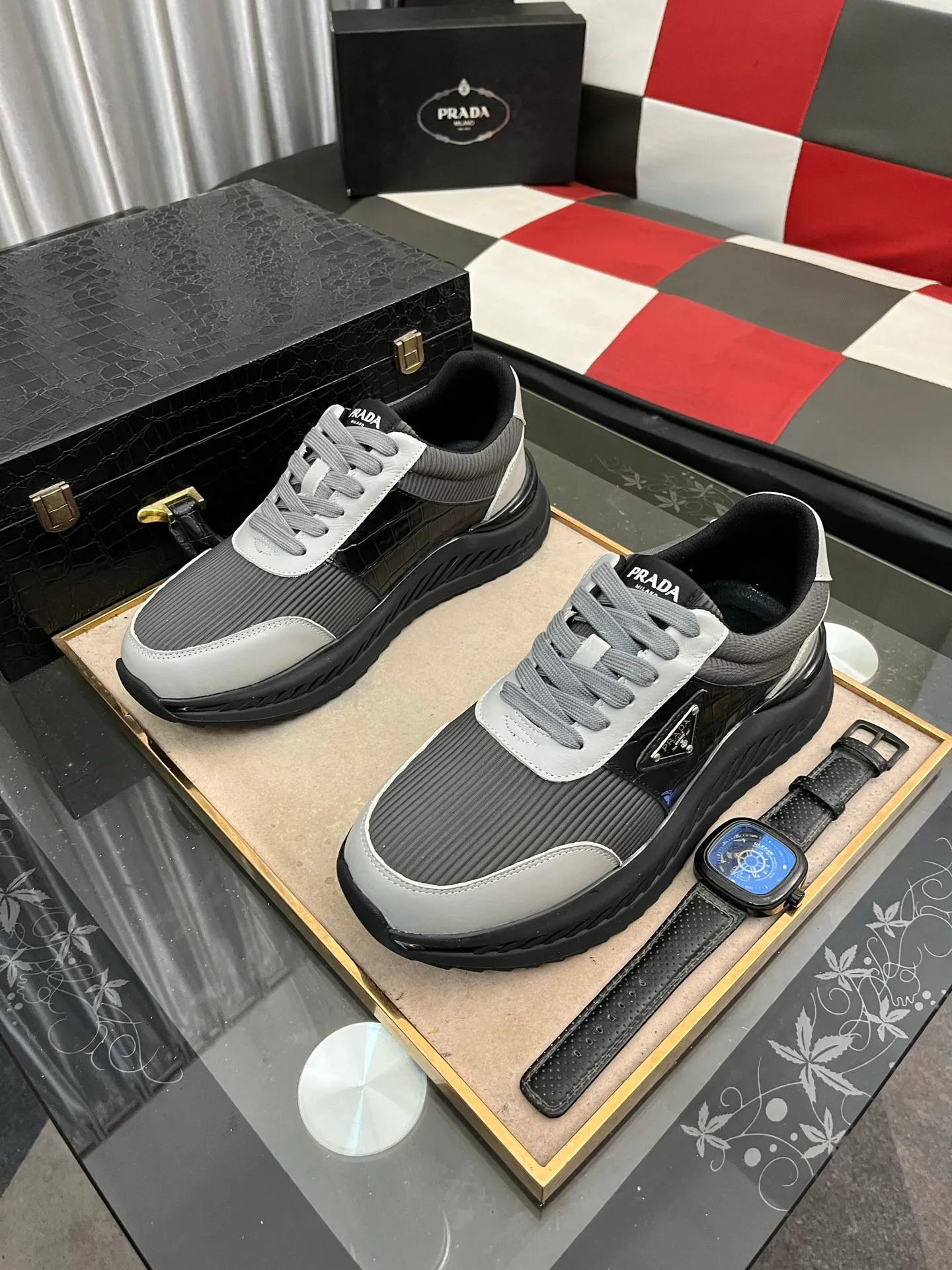 Men's shoes 💰458⌚️⌚️[PRADA] Prada Hong Kong counter casual shoes, counter quality, high-quality workmanship, uppers made of imported breathable fly-knit mesh fabric, comfortable and breathable lining, original air-cushion elastic outsole, casual fashion, high-end quality, size: 38-444️⃣Colors available